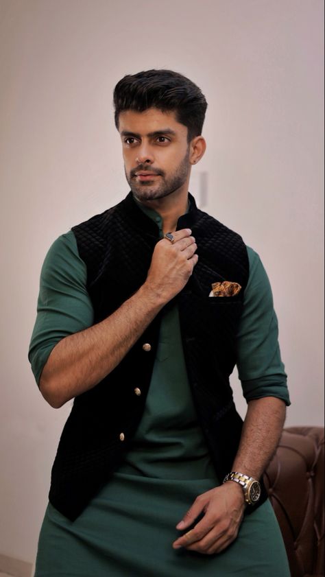 Ablack nehru jacket can be a great addition to a night wedding function Indian Wedding Suits Men, Waistcoat Outfit, Indian Wedding Clothes For Men, Nehru Jacket For Men, Blazers For Men Casual, Groom Dress Men, Stylish Mens Suits, Kurta Pajama Men, Gents Kurta