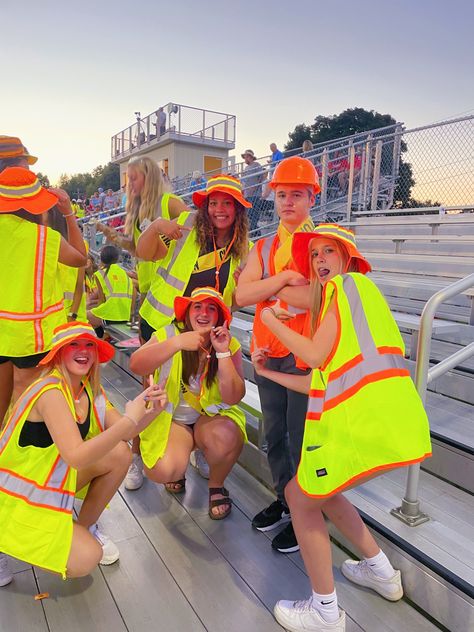 Construction out🦺🚧 Construction Worker Makeup, Construction Spirit Day Outfit, Construction Football Theme, Construction Theme Outfit, Construction Theme Football Game, Football Player Halloween Costume, Football Player Halloween, Fnl Themes, Pep Rally Themes