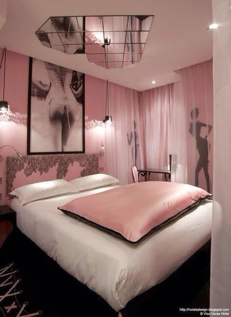 Room Goals, Bedrooms Ideas, Bedroom Goals, Remodel Bedroom, Pink Walls, House Room, House Goals, Dream Rooms, Beautiful Bedrooms