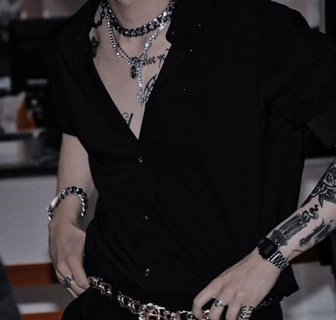 Alt Mens Fashion Aesthetic, Gothic Mens Fashion, Gothic Fashion Men, Dark Feminine Tattoos, Masc Outfits, Fancy Suit, Aesthetic Outfits Men, Rina Kent, Guys Clothing Styles