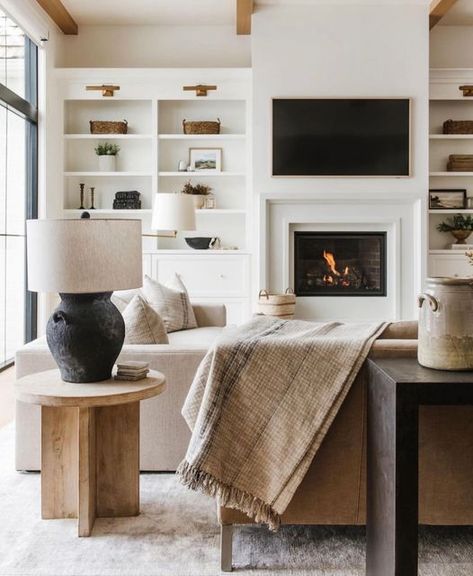 Havenly Living Room, Joanna Gaines, Living Room Inspo, New Living Room, A Living Room, Cozy Living Rooms, Living Room Inspiration, Living Design, Design Inspo