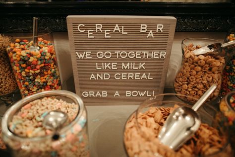 Cereal Bar Wedding, Late Night Snacks Party, Cereal Buffet Bar, Cereal Bars Party, Wedding Late Night Snacks, Wedding Reception Snacks, Wedding Snack Bar, Wedding Brunch Reception, Bar Wedding Reception