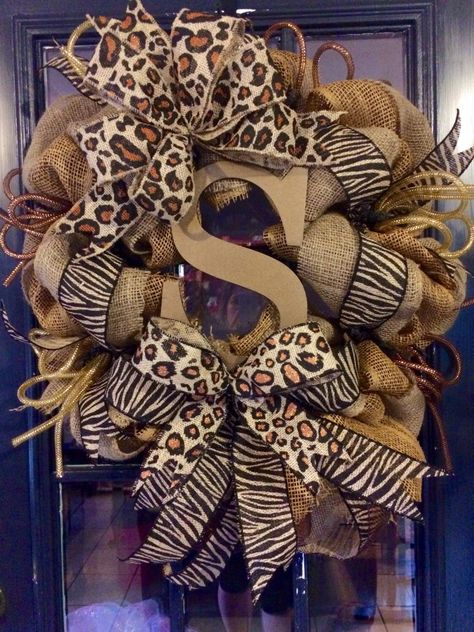 A personal favorite from my Etsy shop https://www.etsy.com/listing/206507825/fall-animal-print-monogram-burlap-wreath Leopard Print Wreath Ideas, Animal Print Wreath, Making Wreaths, Animal Print Decor, Creative Wreaths, Mesh Wreath Tutorial, Deco Wreaths, Mesh Wreath Diy, Clothing Art