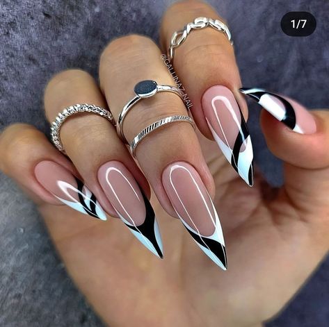 Acotar Nails, Hair Idea, Sky Photos, Nail Art Hacks, Nails Design, Nail Inspo, Hair And Nails, Creative Art, Gel Nails