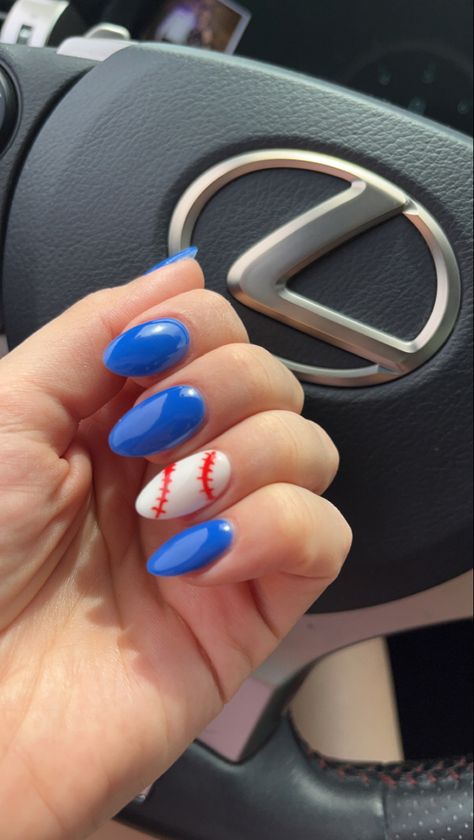 Cubs Nails Designs, Baseball Themed Nails, Stadium Photoshoot, Sporty Nails, Cubs Nails, Baseball Nail Designs, Buffalo Bills Nails, Soccer Nails, Basketball Nails