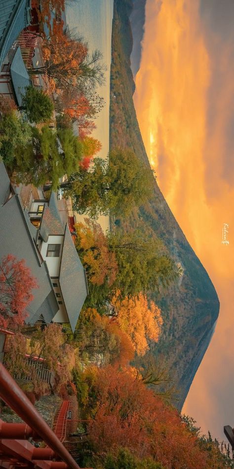 Pretty Landscapes, Japan Aesthetic, Aesthetic Desktop Wallpaper, Beautiful Landscape Wallpaper, Alam Yang Indah, Anime Scenery Wallpaper, City Aesthetic, Landscape Wallpaper, Nature Aesthetic