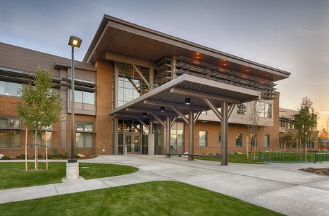 School Entry Design, Entry Architecture, Entry Design, Spokane Washington, Public Building, Architectural Inspiration, Natural Colors, Elementary School, School Design