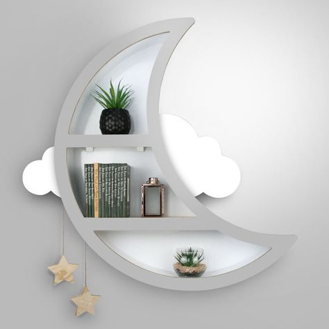 Moon Shelf Nursery, Cloud Theme Bedroom, Moon Nursery Theme, Sky Theme Nursery, Moon And Stars Bedroom, Moon Themed Nursery, Sky Themed Nursery, Cloud Nursery Theme, Deco Books