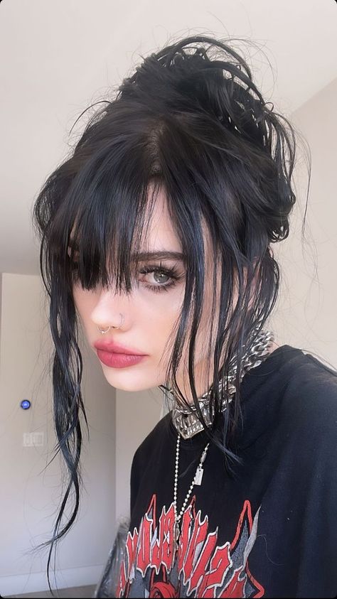 Crazy Vibes, Xowie Jones, Cool Face, Goth Makeup, Random Ideas, Hair St, Alt Fashion, Face Claims, Look Cool