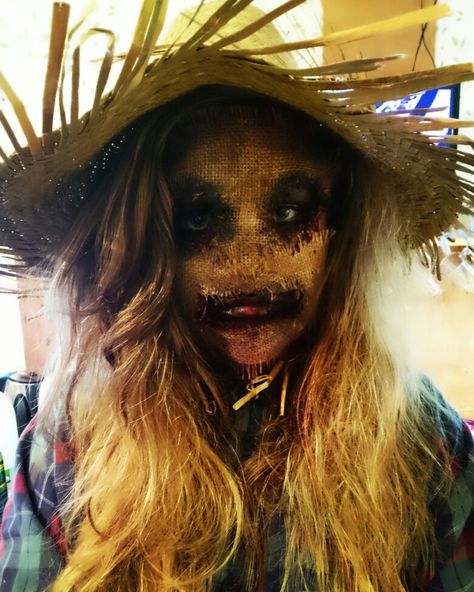 Scary Scarecrow Zombie Scarecrow Makeup, Scarecrow Scary Makeup, Scarecrow Costume Scary, Scary Scarecrow Costume Women, Scary Scarecrow Makeup Women, Scary Masks Creepy, Creepy Scarecrow Makeup, Creepy Scarecrow Costume, Scary Scarecrow Makeup