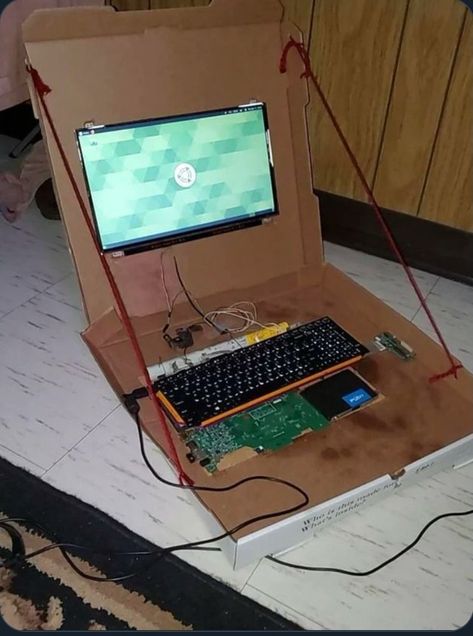 Worst Trends, Best Gaming Setup, Computer Setups, Custom Computer, Custom Pc, Computer Engineering, Problem Solved, Old Computers, Computer Setup