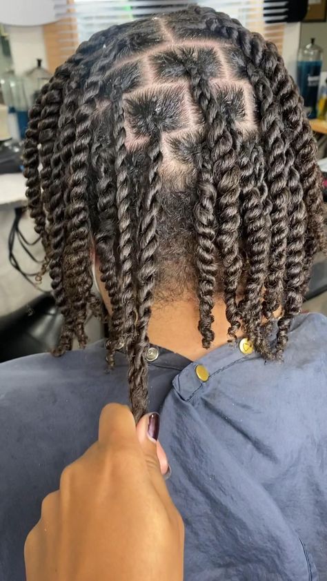 Black Men Hairstyles Braids, Men Hairstyles Braids, Black Hairstyles Braids, Men Twist, Twist Men, Mens Twists, Two Strand Twist Hairstyles, Curly Men, Twist Hair Men