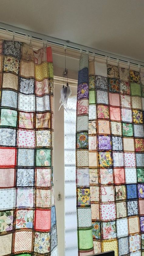 Creative Curtains Ideas, Patch Work Curtains, Quilted Curtains, Patchwork Curtains, Home Inspo Cozy, The Curtains, Home Inspo, Bohol, Cozy Home