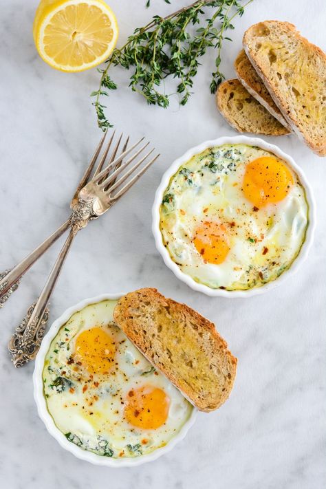 Continental Recipes, Fancy Baking, Baked Egg, Ricotta Recipes, Eggs Breakfast, Healthy Breakfast Recipes Easy, Piano Bar, Culture Food, Healthy Easy