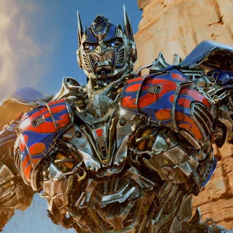 Megatron X Optimus Prime, Megatron X Optimus, Optimus Prime Art, Last Knights, Anime Black Hair, Johnny Cage, Transformers 3, Transformers Optimus, Transformers Optimus Prime