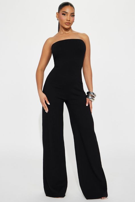 Black Strapless Jumpsuit Outfit, Strapless Jumpsuit Outfit, Black Linen Jumpsuit, Black Jumpsuit Outfit, Black Strapless Jumpsuit, Brunch Fashion, Luxe Clothing, Professional Outfits Women, Jumpsuit Outfit