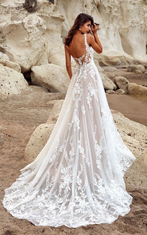 Best Wedding Dresses Long, Flower Strap Wedding Dress, Long Train Wedding Dress A Line, Lace And Flower Wedding Dress, Tie Up Wedding Dress, Wedding Dress Lace Long Train, Wedding Dresses Leaf Lace, Boho Wedding Dress No Sleeves, Beach Side Wedding Dresses