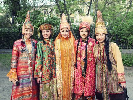 Kazakhstan Kazakh Clothing, Nomad Clothing, Kazakhstan Travel, National Clothes, Elegant Hats, National Dress, Warm Winter Hats, Folk Dresses, World Cultures