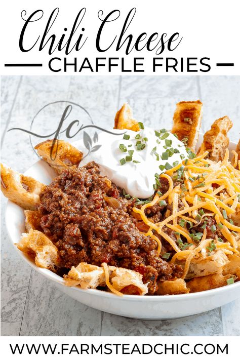 Keto Cheese Fries, Chaffle Sandwich, Savory Chaffles Recipe, Keto Chow Chaffles, Pizza Chaffle, Chaffles Recipe, Keto Chaffles Low Carb, Keto Chili, Keto Chaffle Recipes Easy