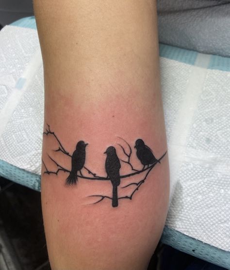 bob marley three little birds inspired tattoo. back of arm tattoo. tattoo above elbow Tattoos Above Elbow, Tattoo Above Elbow, Three Little Birds Tattoo, Little Birds Tattoo, Rasta Tattoo, Tattoo Back Of Arm, Bob Marley Tattoo, Above Elbow Tattoo, Sparrow Tattoo Design