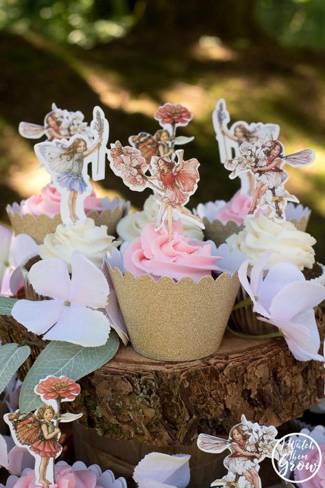 Fairy Tea Party Food, Tea Party Food Ideas, Fairy Party Food, Cozy Party, 1st Birthday Foods, Fairy Tea Party, Woodland Fairy Birthday, Enchanted Forest Birthday, Fairy Cupcakes