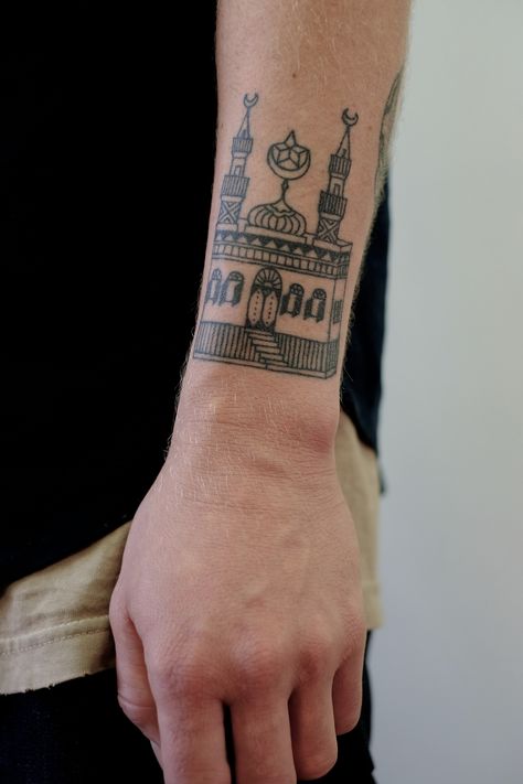 Little palace Mosque Tattoo, Palace Tattoo, Two Hands Tattoo, New Zealand Tattoo, Victor Webster, Hands Tattoo, Small Ornaments, Moon And Star, Love Tattoos