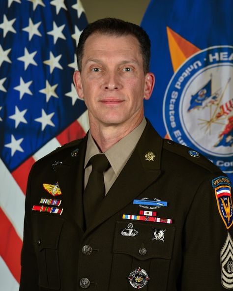 Command Sgt. Maj. Robert V. Abernethy > U.S. Department of Defense > Biography Usaf Security Forces, Military Salute, Army Sergeant, Department Of Defense, Special Operations Forces, United States Military Academy, Army Pics, State Government, Military Operations