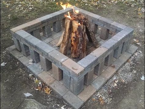 Pergola Around Fire Pit, Keyhole Fire Pit, Easy Backyard Makeover, Campfire Ideas, Diy Fire Pit Ideas, Cinder Block Fire Pit, Outside Fire Pits, Easy Fire Pit, Brick Fire Pit