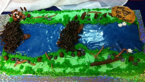 Beaver/Trapper Fondant Birthday Cake Hunting Birthday Party Ideas, River Cake, Deer Hunting Party, Fishing Cakes, Swimming Cake, Hunting Birthday Party, Fish Cake Birthday, Hunting Cake, Cupcake Day