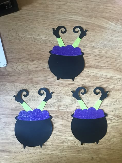 Halloween Door Decs Ra, Halloween Door Decs, Resident Assistant Door Decs, Cauldron Craft, October Witch, Halloween Dorm, Ra Door Tags, Dorm Crafts, Door Decorations College