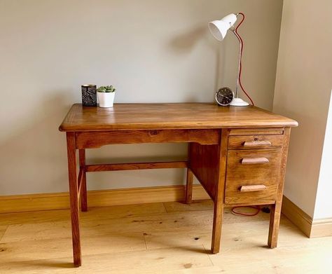 Vintage Teachers Desk, Vintage Desks, Kitchen 2020, Desks For Sale, Pedestal Desk, Sales Desk, Teacher Desk, Vintage Desk, Small Drawers