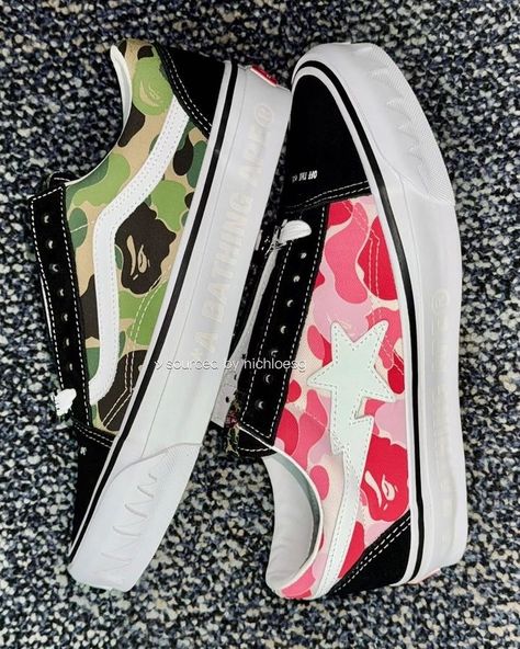 . #Yourvansaredope #GetVansFits A closer look at tomorrow's launch between Bape and Vans Shoutout to: 🗣 @nichloesg Personally, I think this is the best job by far between Vana and Bape. Do you feel the same or which of the three jobs so far have you liked the most? 🤔 Remember to use the tag @GetVansFits for a possible shoutout 🗣📸 Best Job, Clothes Ideas, Do You Feel, Good Job, Shout Out, Product Launch, Good Things, Feelings, Clothes