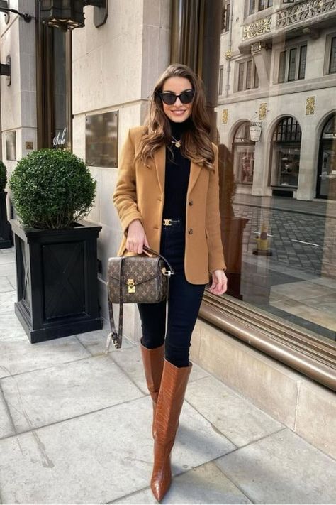 23 Chic Fall Work Outfits & Business Casual Outfits for Autumn Casual Outfits For Autumn, Fall Outfits Work, Fall Work Outfits For Women, Fall Trendy Outfits, Work Outfits Winter, Work Outfits Business Casual, Fall Business Casual Outfits, Outfits For Autumn, Fall Work Outfits