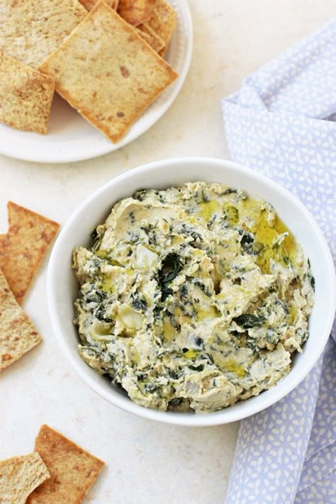 Artichoke Hummus Recipe, Artichoke Hummus, Sweet Potato Bread, Healthy Afternoon Snacks, Artichoke Recipes, Best Vegetarian Recipes, Summer Appetizer, Party Appetizers, Spinach Artichoke Dip