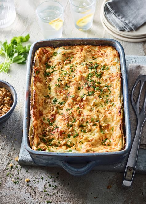 California Walnut and Mushroom Lasagna 		 		Recipe developed by Sorted Food. Photography by California Walnuts UK 	 	 			 	 		For the ﬁlling50 g butter (unsalted)2 cloves garlic (peeled and minced )300 g chestnut mushrooms (minced)200 g portobello mushrooms (sliced)300 g leaf spinach200 g walnuts (ﬁnely chopped )50 g plain flour100 ml Mushroom Lasagna Recipe, Chestnut Mushrooms, Mushroom Lasagna, Food Resources, Portobello Mushroom, Plant Based Eating, Lasagna Recipe, Portobello, Food Safety