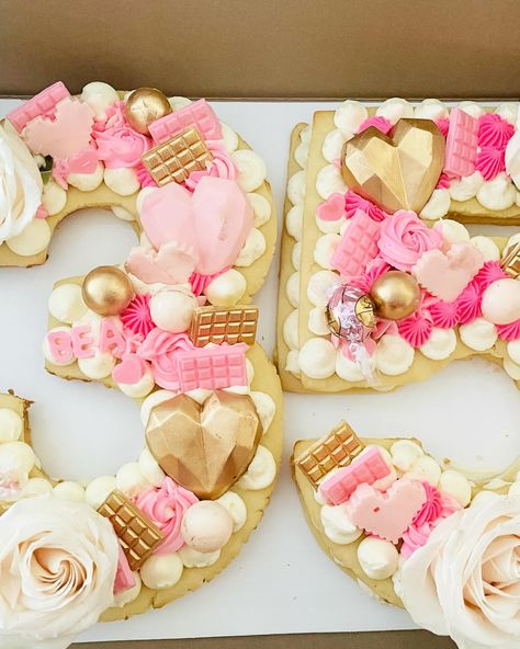 Do you know we also make number/letter/ heart cakes and cookie tarts? ���😍😍😍 Here are some of favorites 😍 #numbercakes #lettercake #lettercakes Number Shaped Cakes, Cookie Tarts, Shaped Cakes, Heart Cakes, Number Cake, Baking Business, Number Cakes, Business Ideas, Tart