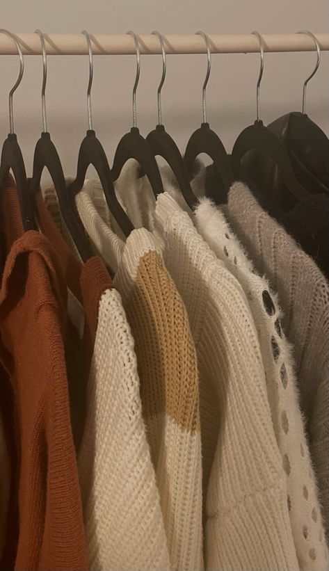 Fall Closet Organization, Jumper Aesthetic, Sweater Aesthetic, Autumn Jumpers, Wooly Jumper, Cozy Sweaters Autumn, Fall Knit Sweater, Cute Jumpers, Fall Knitting