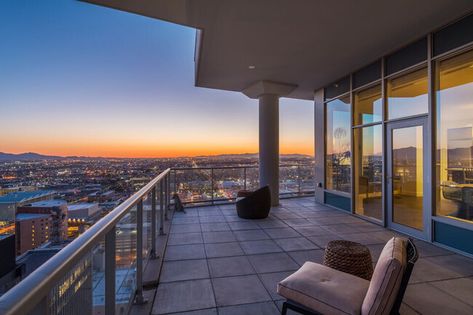 44 Monroe - Apartments in Phoenix, AZ | Apartments.com Downtown Phoenix, Cool Apartments, Apartments For Rent, Phoenix, High Rise, Apartment, The Unit