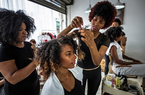 How Long Is Too Long To Spend In The Hair Salon? - https://blackhairinformation.com/general-articles/opinion/general-opinion/long-long-spend-hair-salon/ African Hair Salon, Nyc Hair Salon, Black Hair Stylist, Dominican Hair, Curly Hair Salon, Black Hair Salons, Hair Salon Business, Natural Hair Salons, Natural Hair Beauty