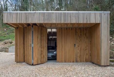 Feilden Fowles, Garage Workshop Plans, Car Shed, Modern Garage Doors, Garage Studio, Carport Garage, Carport Designs, Garage Door Design, Wooden Garage