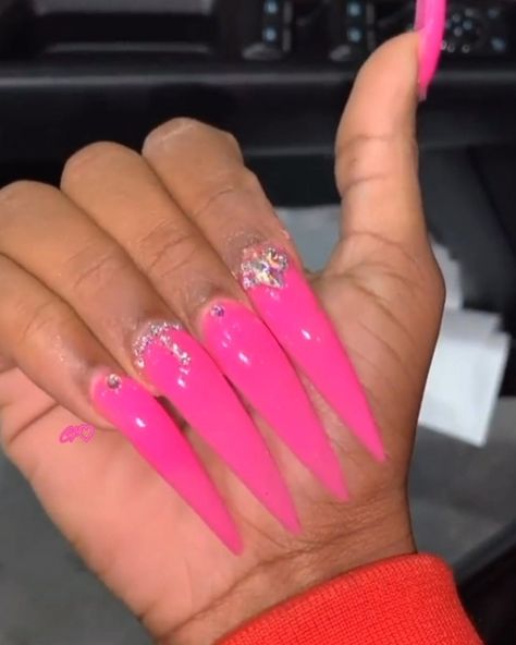 Long Pink Nails, Bright Pink Nails, Long Acrylic Nails Coffin, Exotic Nails, Long Square Acrylic Nails, Bling Acrylic Nails, Summer Acrylic Nails, Acrylic Nails Coffin, Nails Coffin