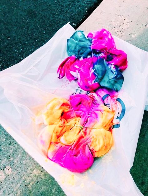 Yellow Bike, Vsco Summer, Summer Ties, Vsco Pictures, Diy Aesthetic, How To Tie Dye, Tie Dye Diy, Summer Goals, Summer Plans