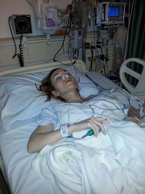 [5/29/20] User Dead, Black Mold Symptoms, Remove Black Mold, Deni Denials, Black Mold, Hospital Photography, Medical Pictures, Hospital Pictures, Hospital Bed