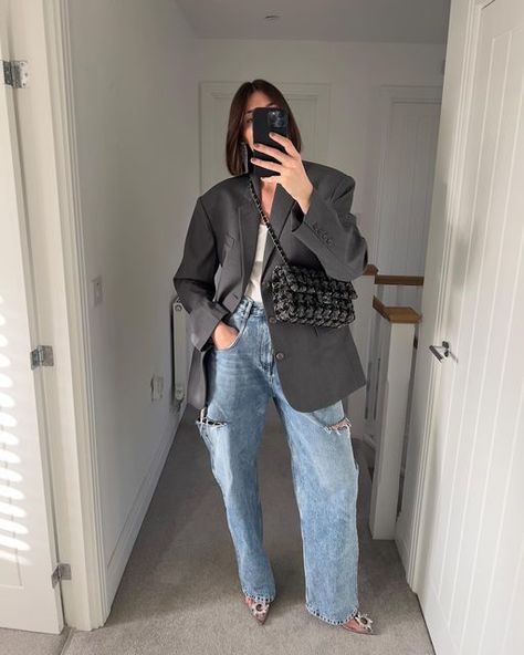 Grey Blazer Outfit, Oversized Blazer Outfit, Fashion Gone Rouge, Sarah Louise, Style Inspiration Casual, The Frankie Shop, All Jeans, Frankie Shop, Trend Fashion