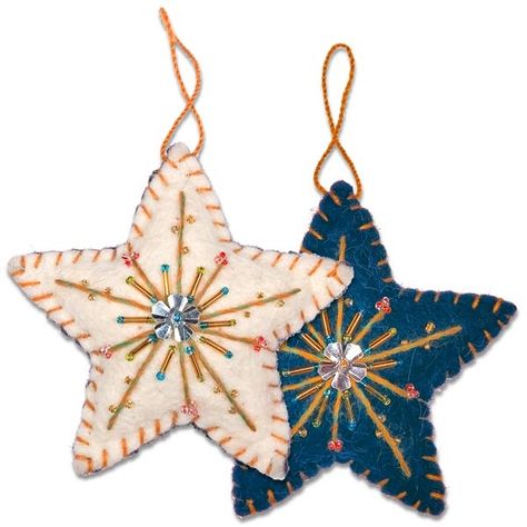 Thanksgiving Decor Ideas, Felt Stars, Felt Star, Craft Ornaments, Beautiful Stars, Baby Mobil, Star Ornaments, Felt Crafts Christmas, Embroidered Felt