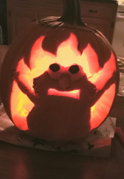 Pumpkin Carving Good, Pumpkin Carving Ideas Lorax Easy, Burning Elmo Pumpkin, Goofy Ahh Pumpkin Carving, Pump Kin Carving Ideas, Cute Silly Pumpkin Carving Ideas, Elmo Jack O Lantern, Green Pumpkin Ideas Carving, Funny Carving Pumpkins Ideas