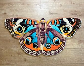 Common Buckeye Butterfly, Buckeye Butterfly, Punch Needle Rug, Tufting Diy, Butterfly Rug, Alternative Decor, Funky Rugs, Butterfly Decor, Quirky Home Decor