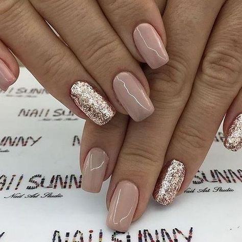 Shellac Pedicure, Polish Wedding, Wedding Rose, Nail Design Inspiration, Rose Gold Nails, Makijaż Smokey Eye, Gold Makeup, Shellac Nails, Winter Nail Designs