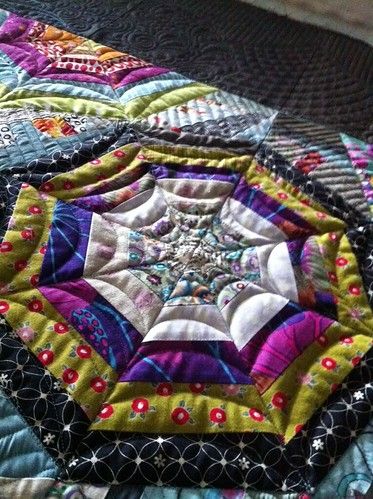 Ghastlies Projects, Spider Quilt, Spiderweb Quilt, Octagon Quilt, Snowball Quilts, Halloween Quilt, Patchwork Inspiration, String Quilts, Crazy Patchwork