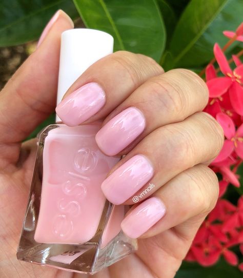 Essie - Gel Couture - Inside Scoop - tea rose sheer pink manicure - light pink nails Essie Gel Couture Inside Scoop, Essie Inside Scoop Gel, Essie Inside Scoop, Manicure Light Pink, Race Nails, Pink Shellac Nails, Pink Shellac, Ombre Nails Tutorial, Pink Wedding Nails